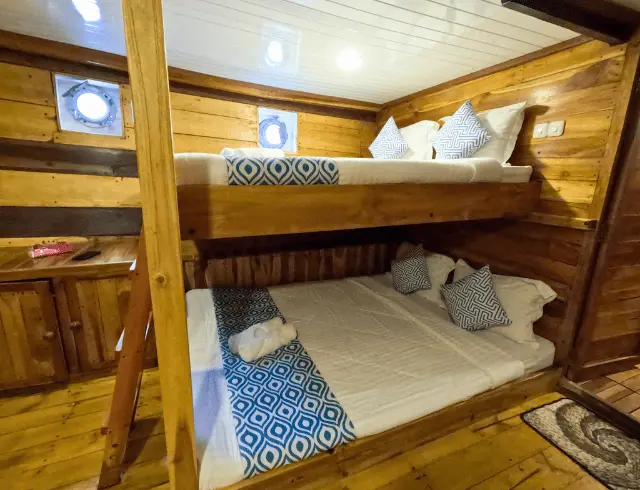 Share Cabin