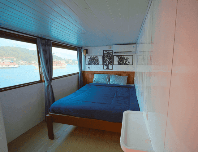 Signature Cabin