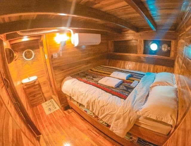 Private Cabin