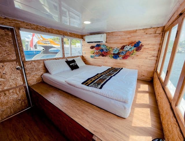 Padar Cabin