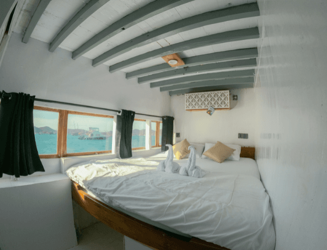 Signature Cabin