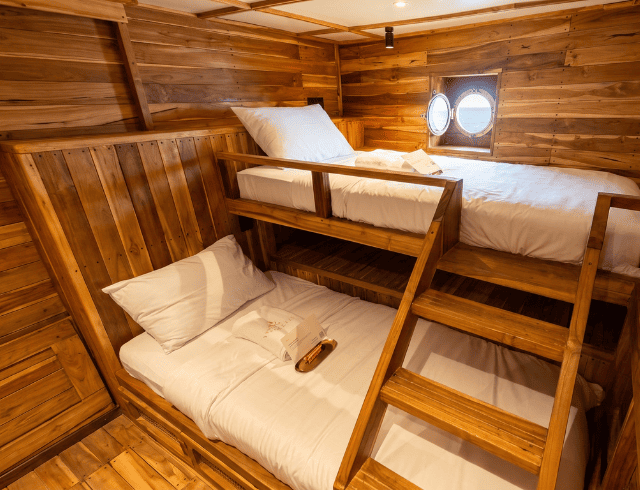 Share Room